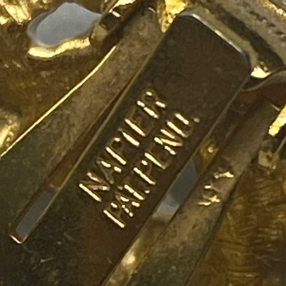 Napier Vintage Clip-on Earrings Metal with White Gold Color Painted Ruffle Edges - Picture 3 of 16